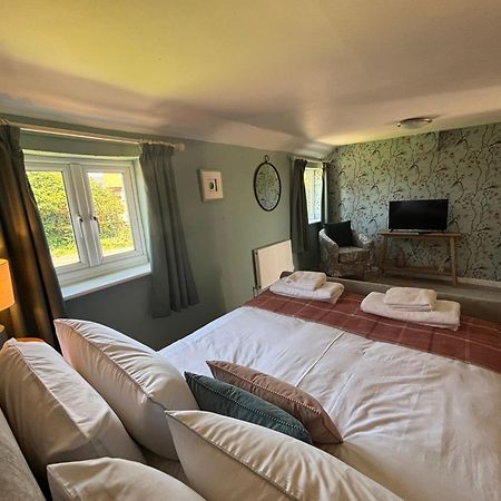Hotel The Olive Tree Bistro à Fakenham Extérieur photo